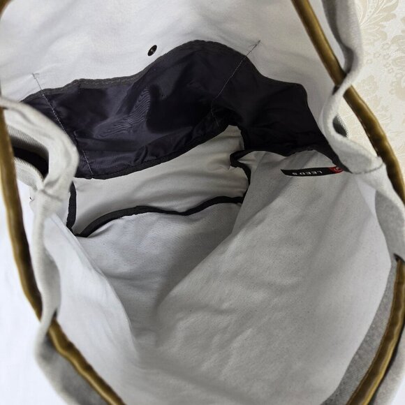 Field & Co Leeds Canvas Backpack "Bob Dylan Rough & Rowdy Ways World Tour 21-24" - Picture 7 of 11